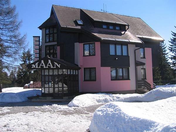 Pension Maan Tatranska Strba Extérieur photo
